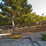 Villa Vrbnik * Vrbnik (Primorje-Gorski Kotar)