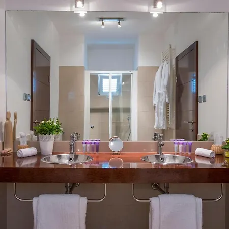 Villa Vrbnik * Vrbnik (Primorje-Gorski Kotar)