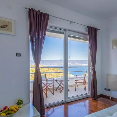 Villa Vrbnik * Vrbnik (Primorje-Gorski Kotar)