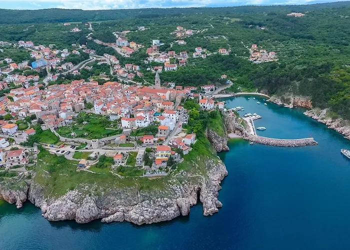 Villa Vrbnik Villa *